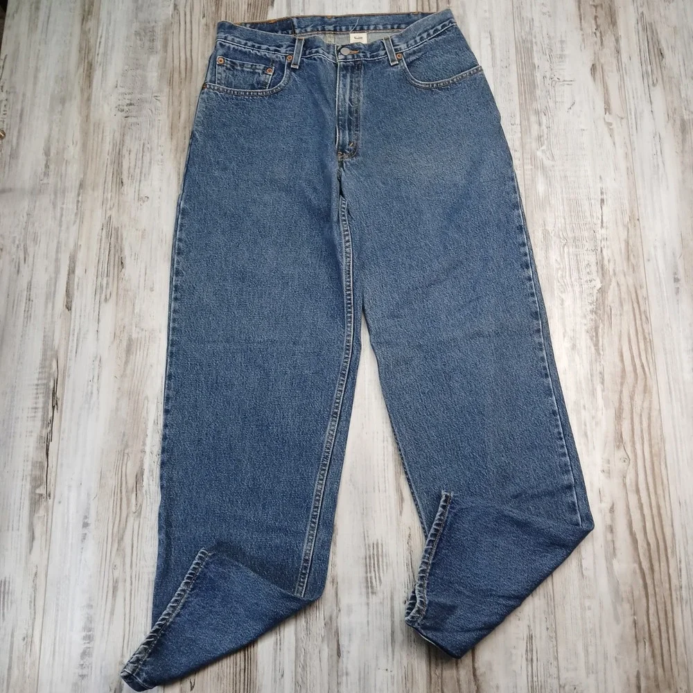 Vintage Levis 570 Baggy Fit Jeans Mens 33x34 Blue Denim High Rise 90s 570-4886